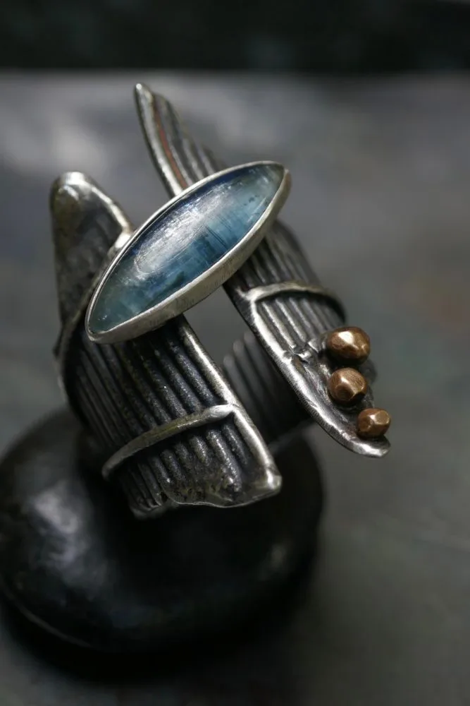 Verticalis Statement Ring: a finished piece from the class