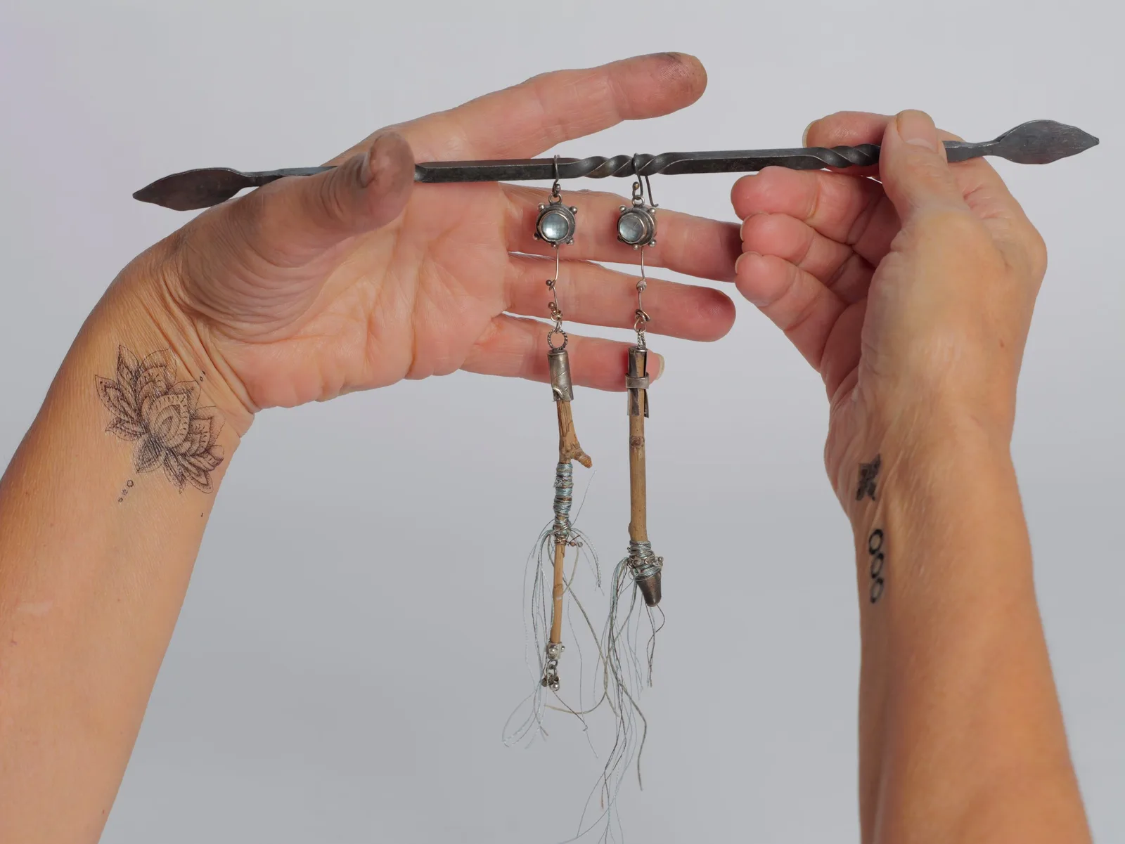 The Gathered Object: Non-Traditional Settings: a finished piece from the class