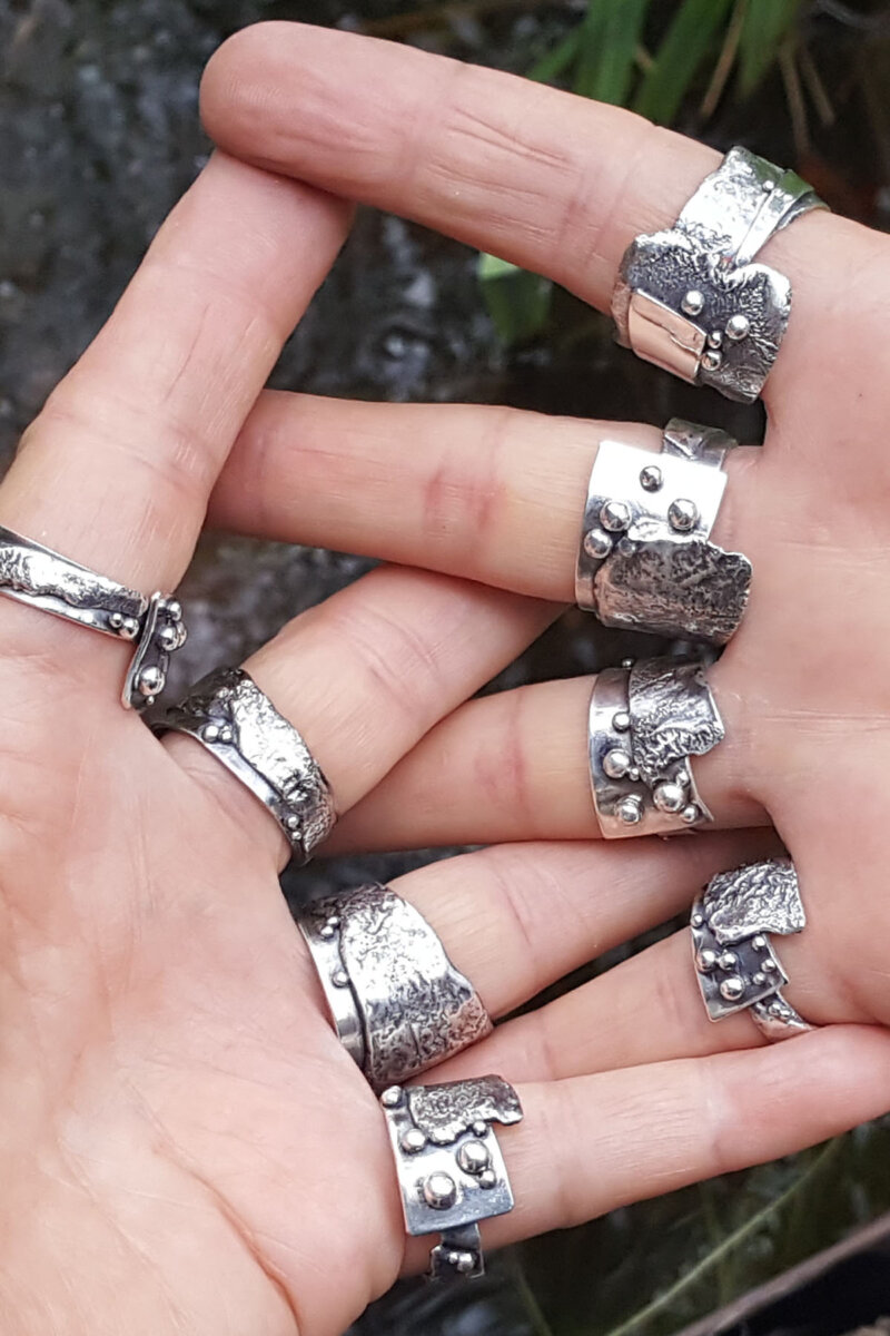 April Bower | Yin/Yang: Reticulated/Depletion Gilded/Fused/Granulated Ring with 18K Gold | Monday, May 23rd and Thursday, May 26th |