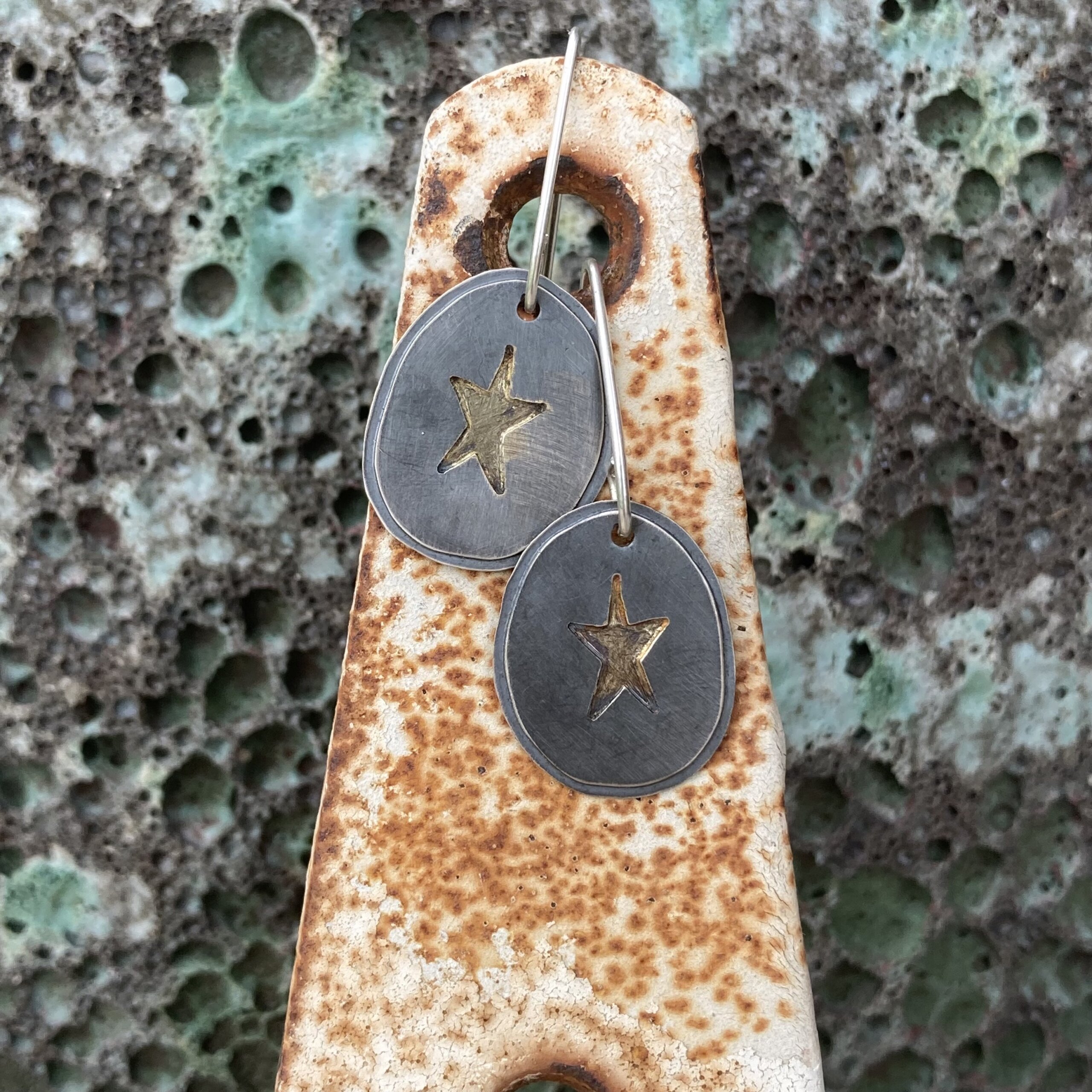 Sarah Long | Silver and Gold Layered Earrings | Monday, January 30, 2023 | 6:00 pm until 9:00 pm - Image 5
