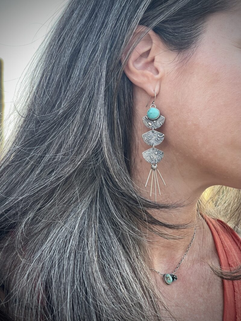 Shannon Bundschuh | Tiers for Ears: three-tiered earrings | Thursday, January 26, 2023 | 9:00 am until 4:30 pm - Image 8